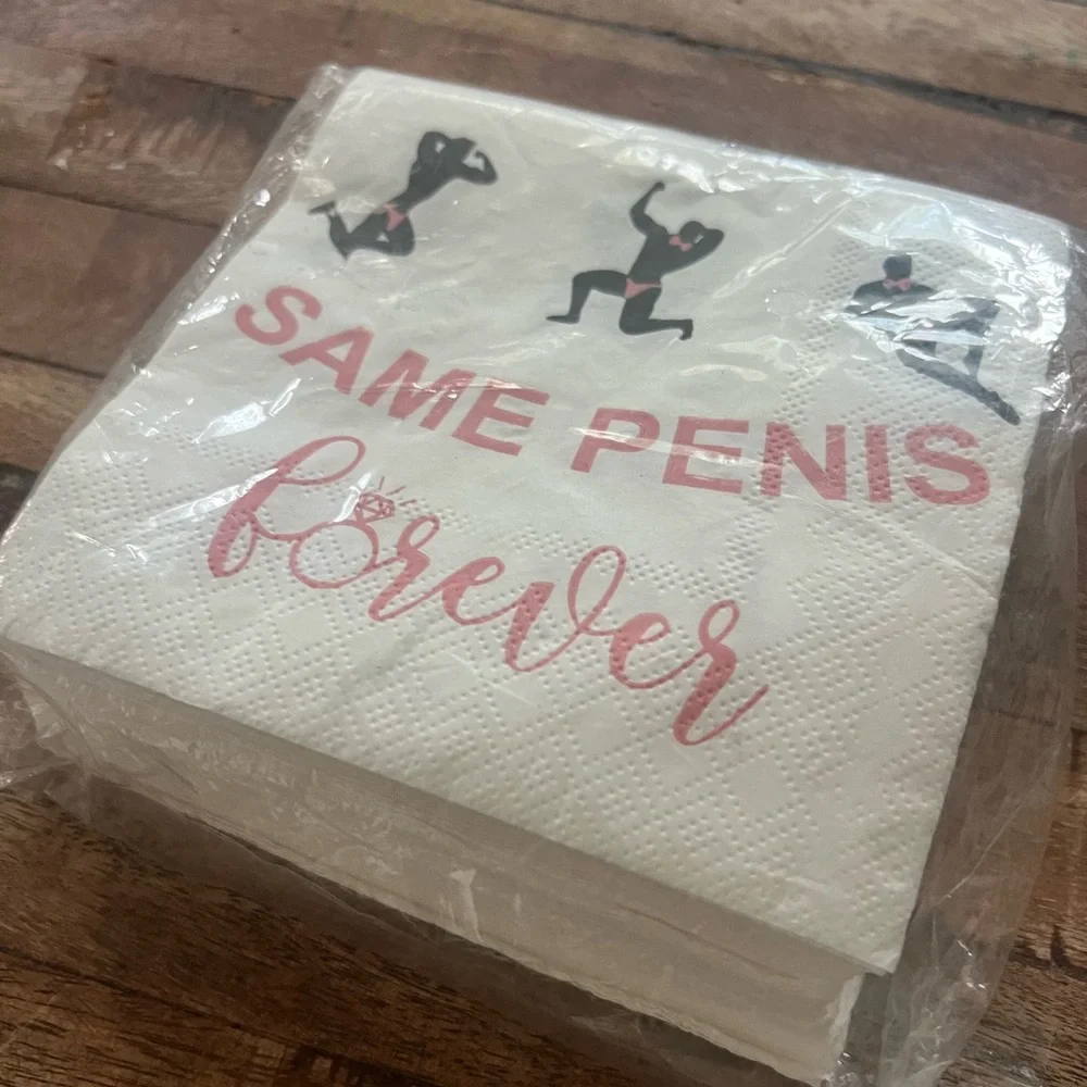 50 Pack Naughty Bachelorette Cocktail Napkins Funny Adult Hen Party Decor Favors
